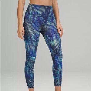 Lululemon Invigorate High-Rise Tight Legging Shapeshifter Flux Blue Multi Size 4